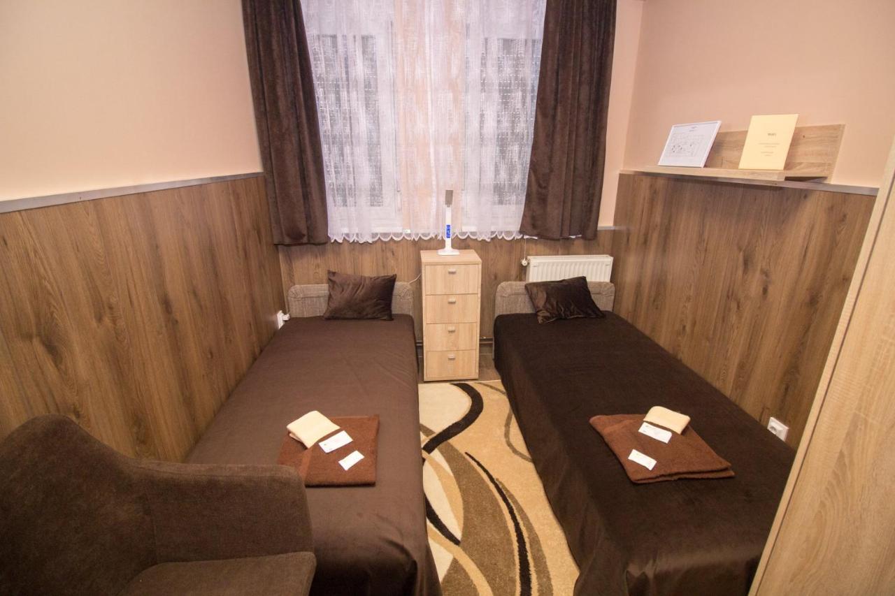 Bed and Breakfast M7 Galéria Panzió Letenye Exterior foto